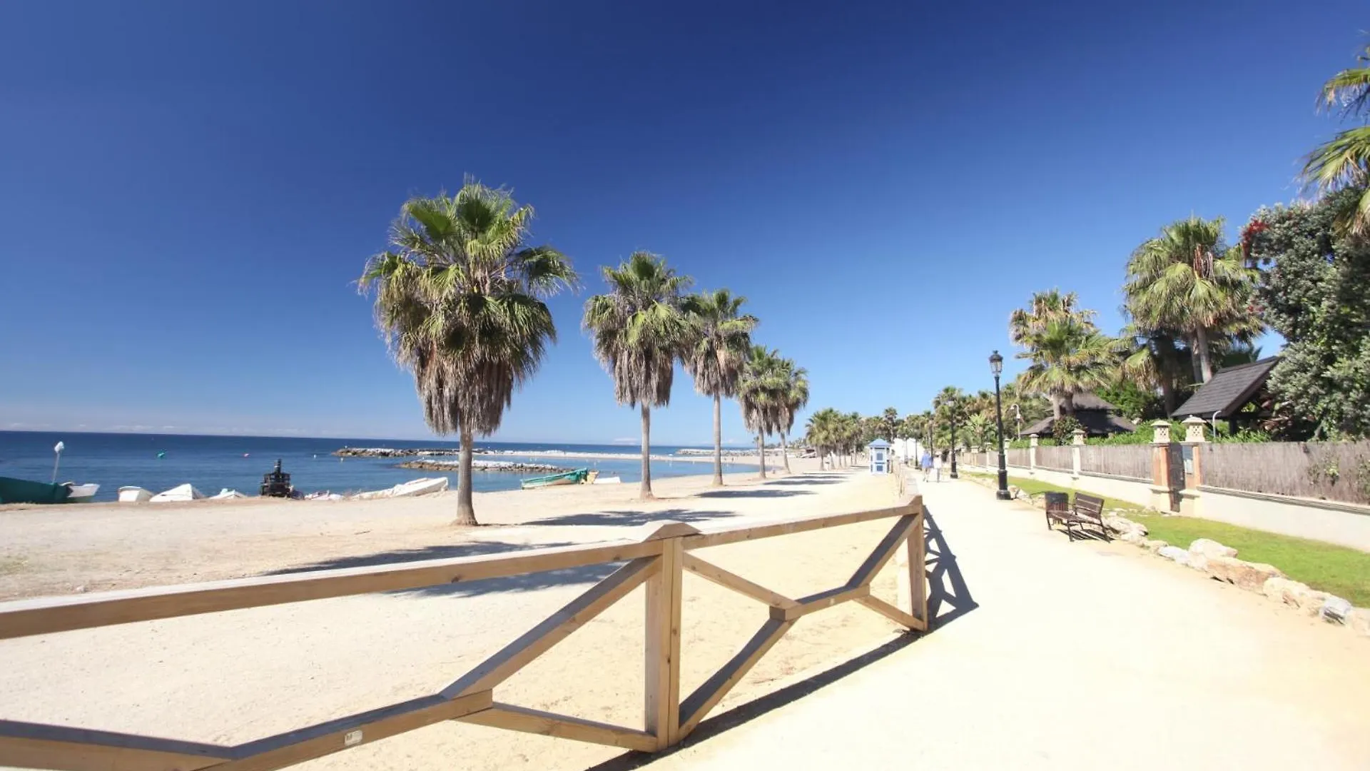 Linda Vista Beach Apartment Marbella