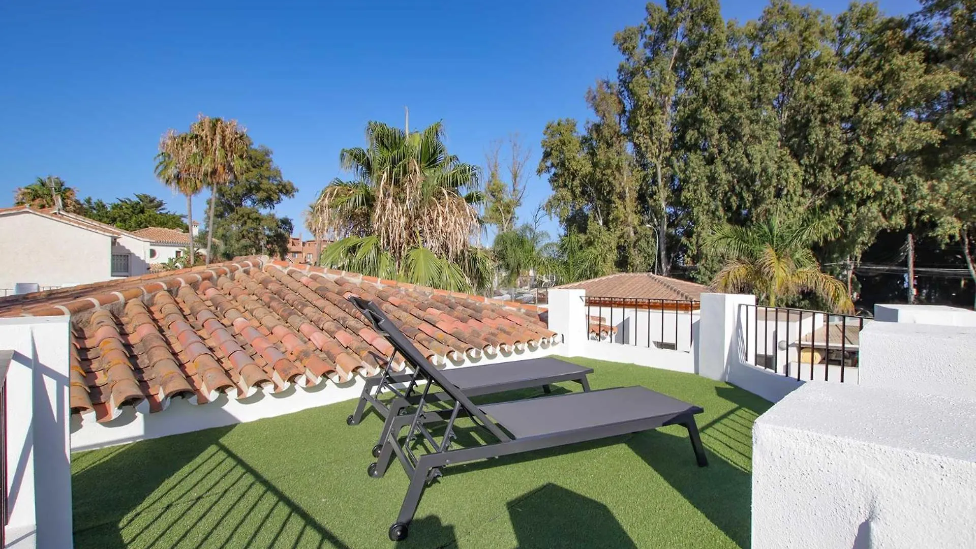 Linda Vista Beach Apartment Marbella